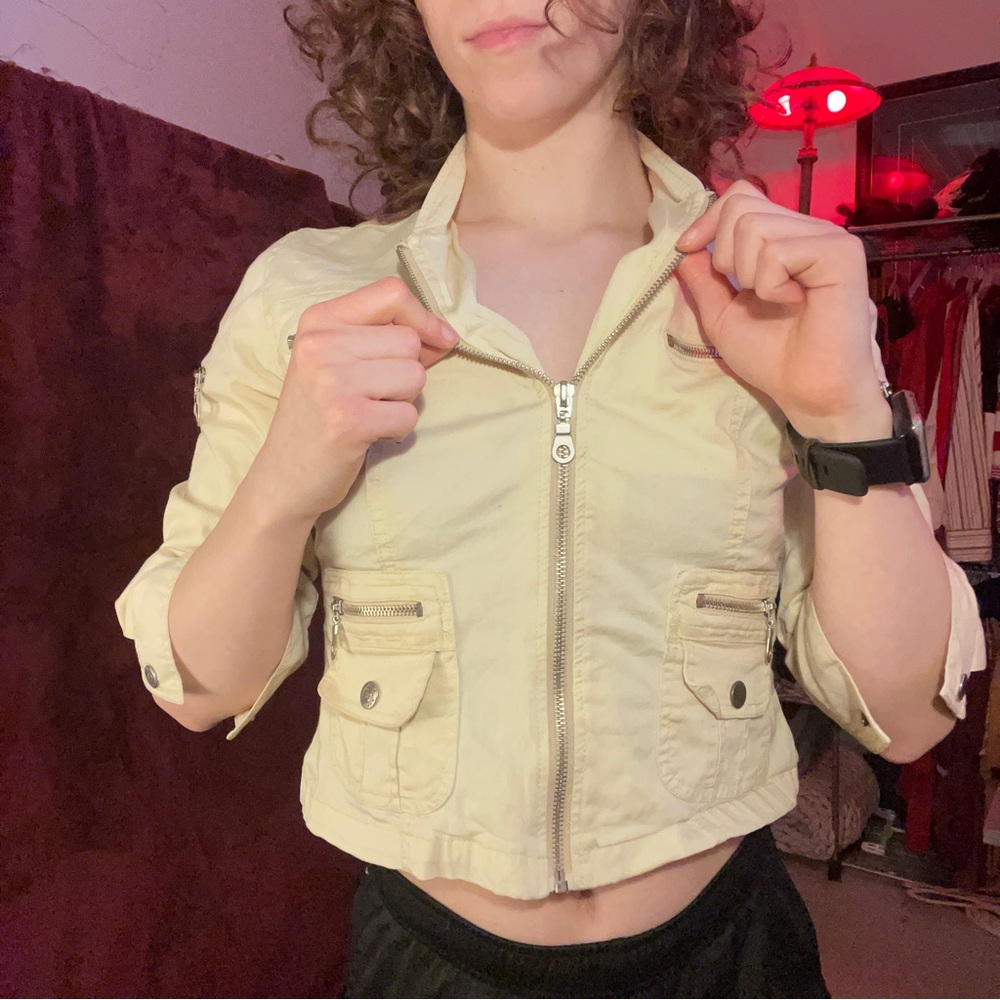 Cropped lightweight utility style jacket
